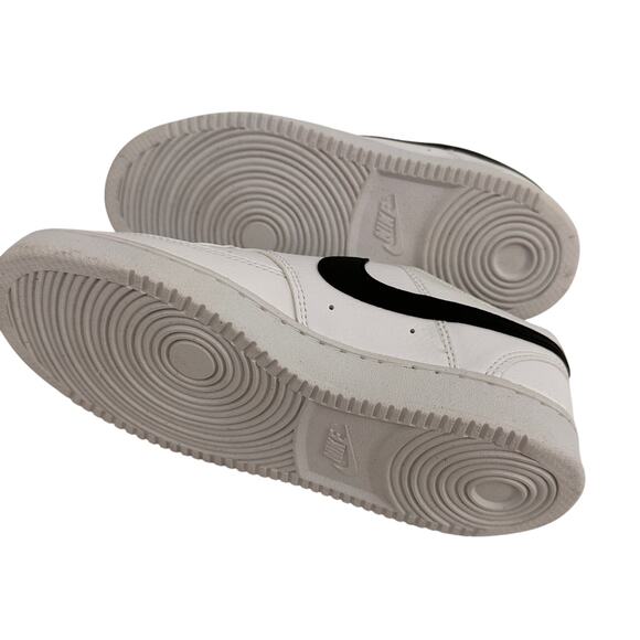 Nike Women's Court Vision Low Next Nature Sneakers Size 5 - Picture 7 of 9